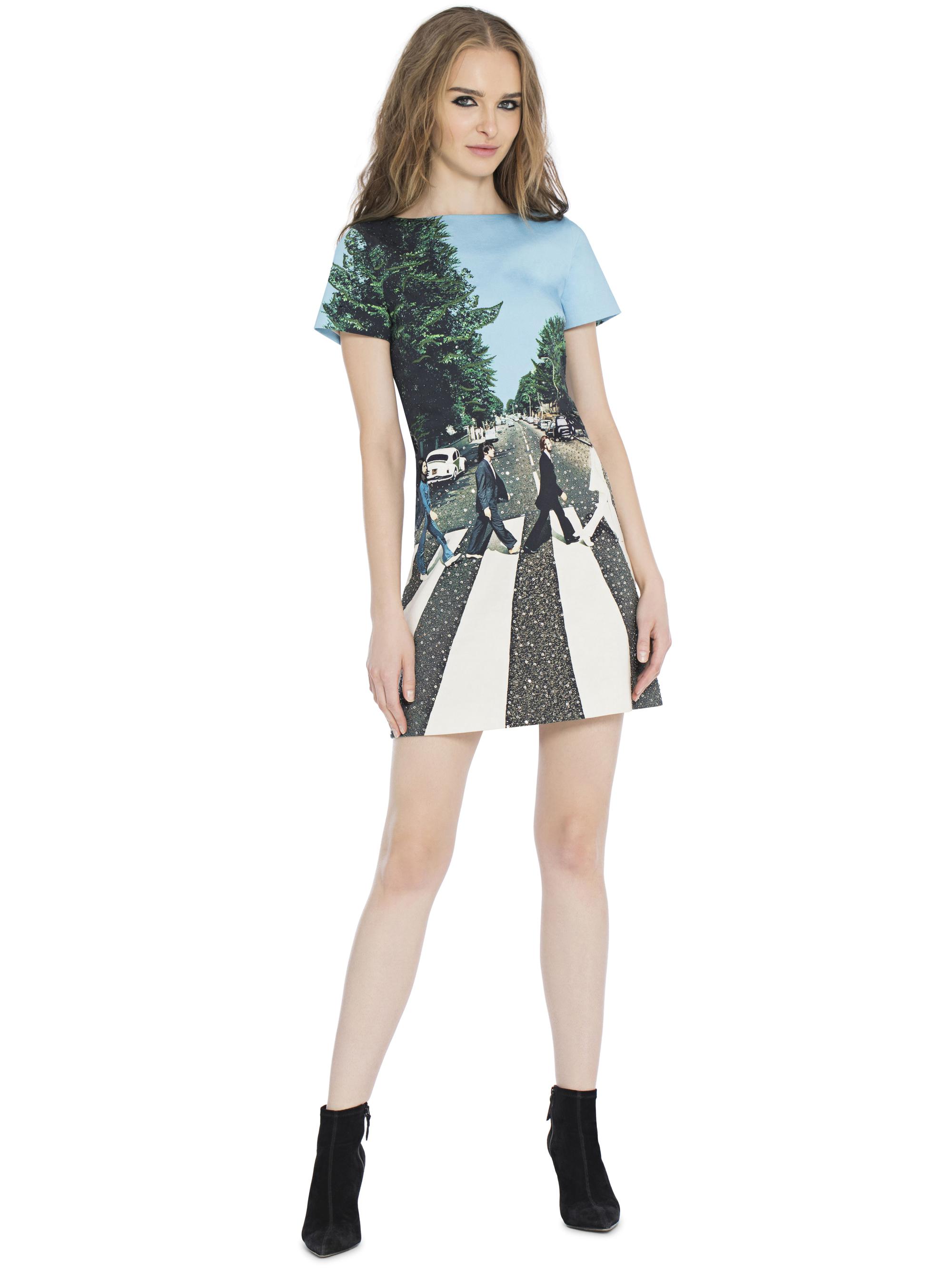 alice and olivia tshirt dress