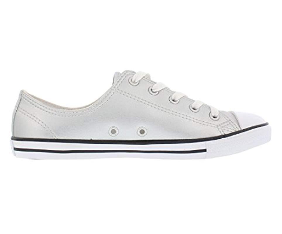 white canvas converse size 6