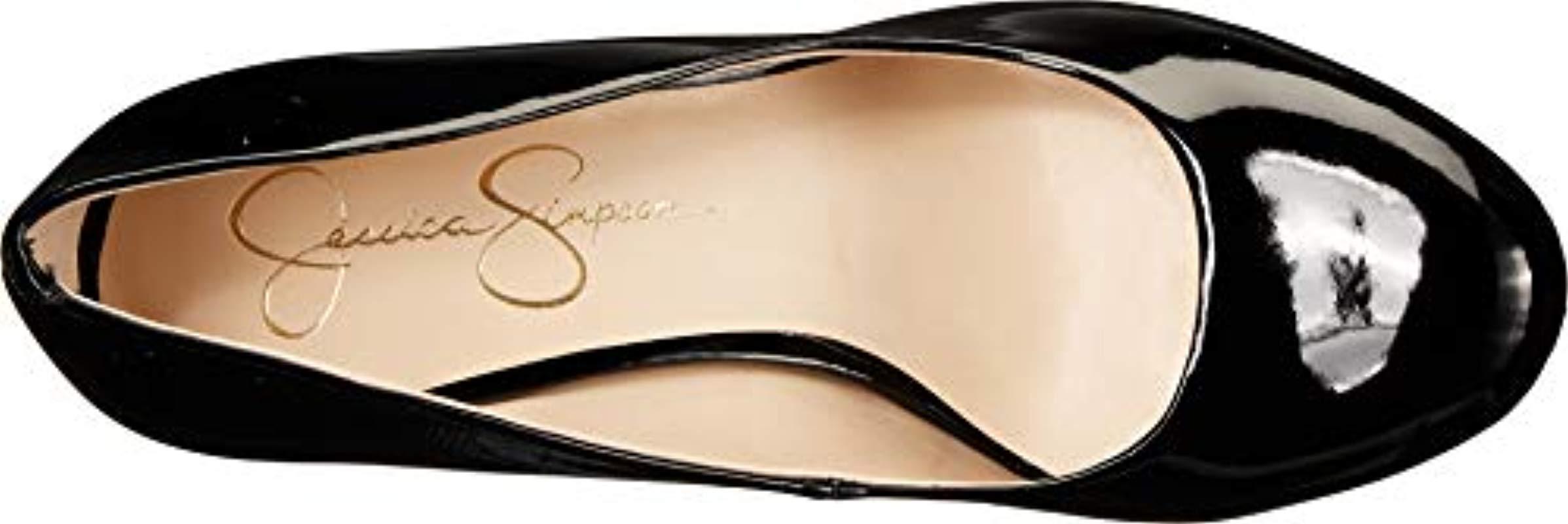 jessica simpson cash wedge