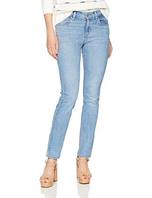 levi's classic jeans