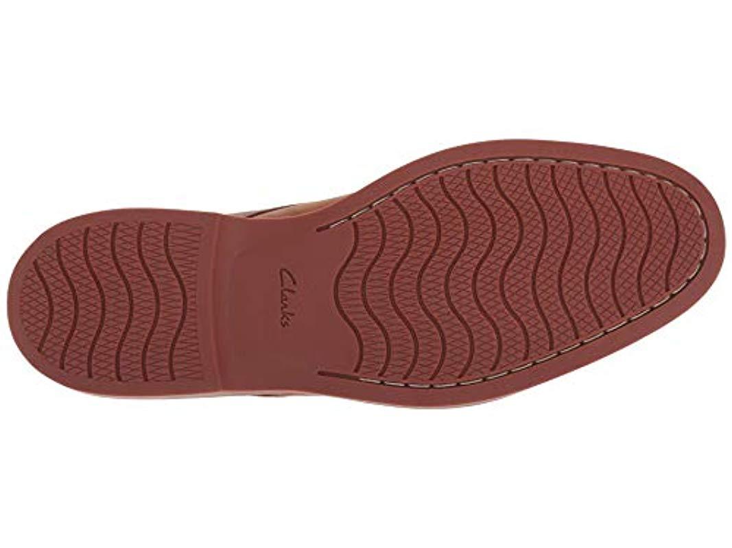 atticus limit chukka boot
