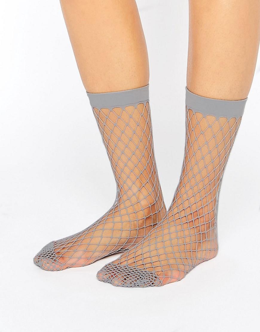 asos oversized fishnet ankle socks in gray in gray lyst asos oversized fishnet ankle socks in gray in gray lyst