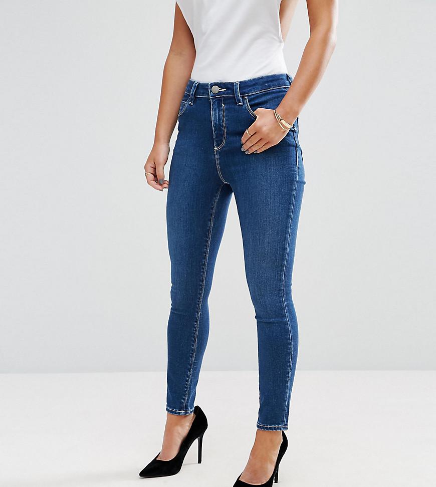 Lyst - Asos Ridley Ankle Grazer Jeans In Hester Wash in Blue