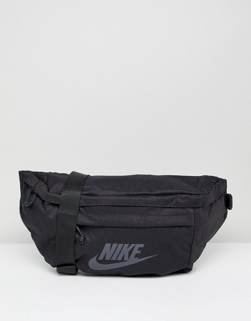 nike windbreaker fanny pack