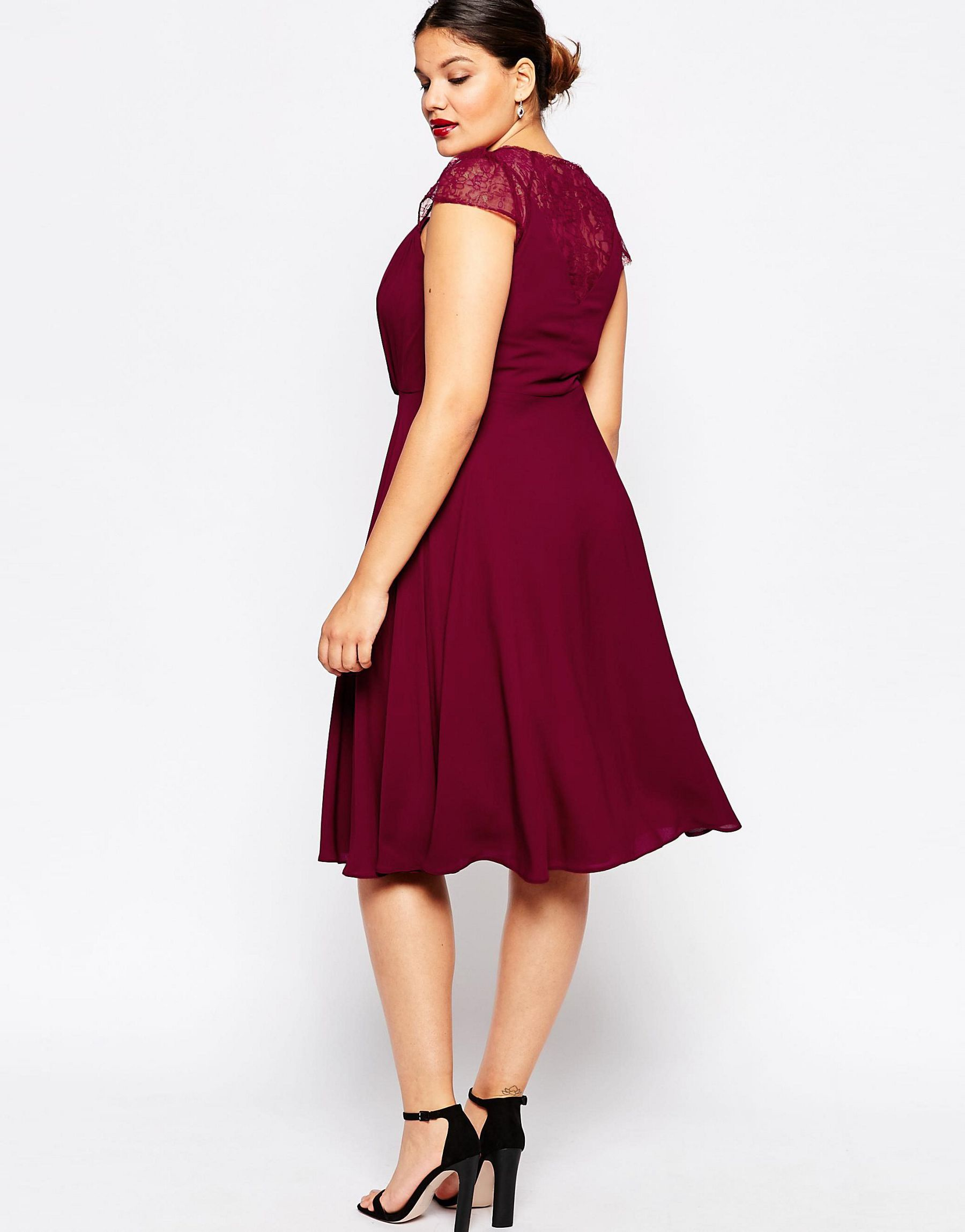 asos plus size evening gowns sleeves