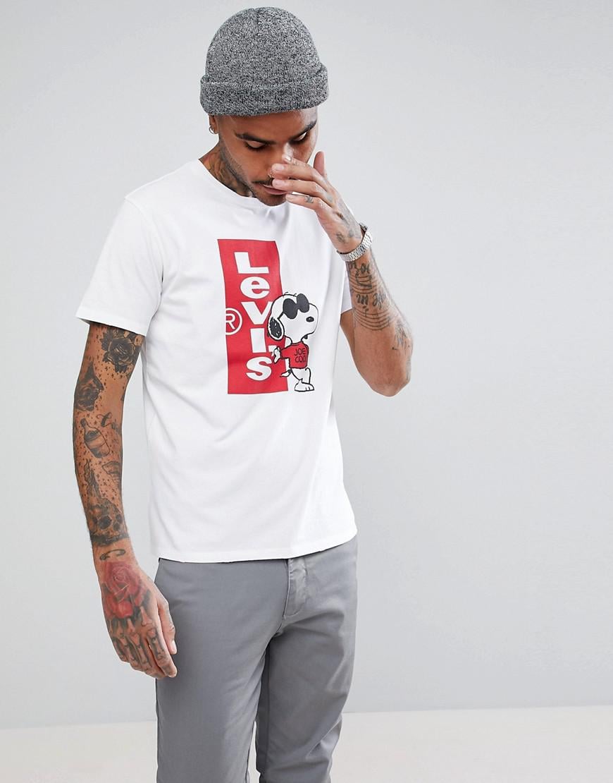 levis snoopy tshirt