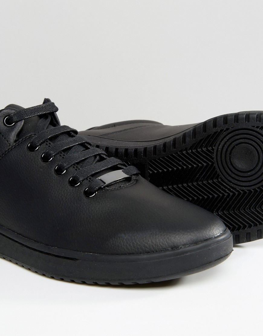 Items in search results Discover our men's shoes with ASOS. Our range of men's footwear includes trendy loafers, casual shoes, sneakers, plimsolls and many more on trend styles. ASOS DESIGN Wide Fit vegan friendly sneakers in brown faux suede with crepe look sole. $ ASOS .