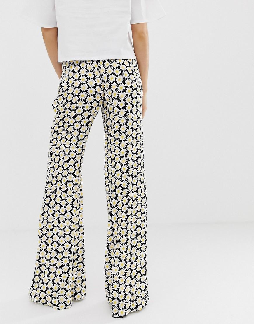 Love Moschino Daisy Print Flared Pants in Yellow Lyst