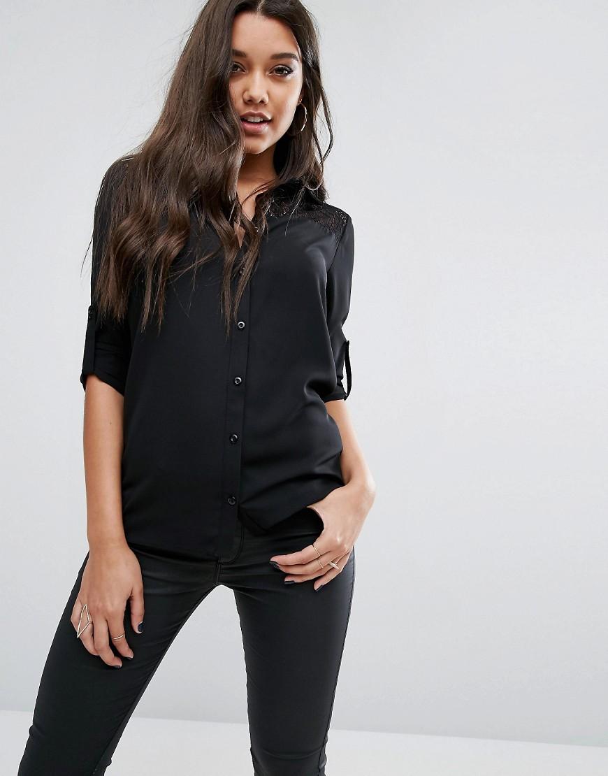 Pagination Find White Lace Tops for Women, Brown Lace Tops for Women and more at Macy's. Casual lace shirts match with leather sandals, white sandals and tall leather boots. Dine outdoors with the family in a lace blouse and skinny jeans or a long skirt. Arrive at work early in a long sleeve lace blouse and black trousers. Stay snug on cold days.