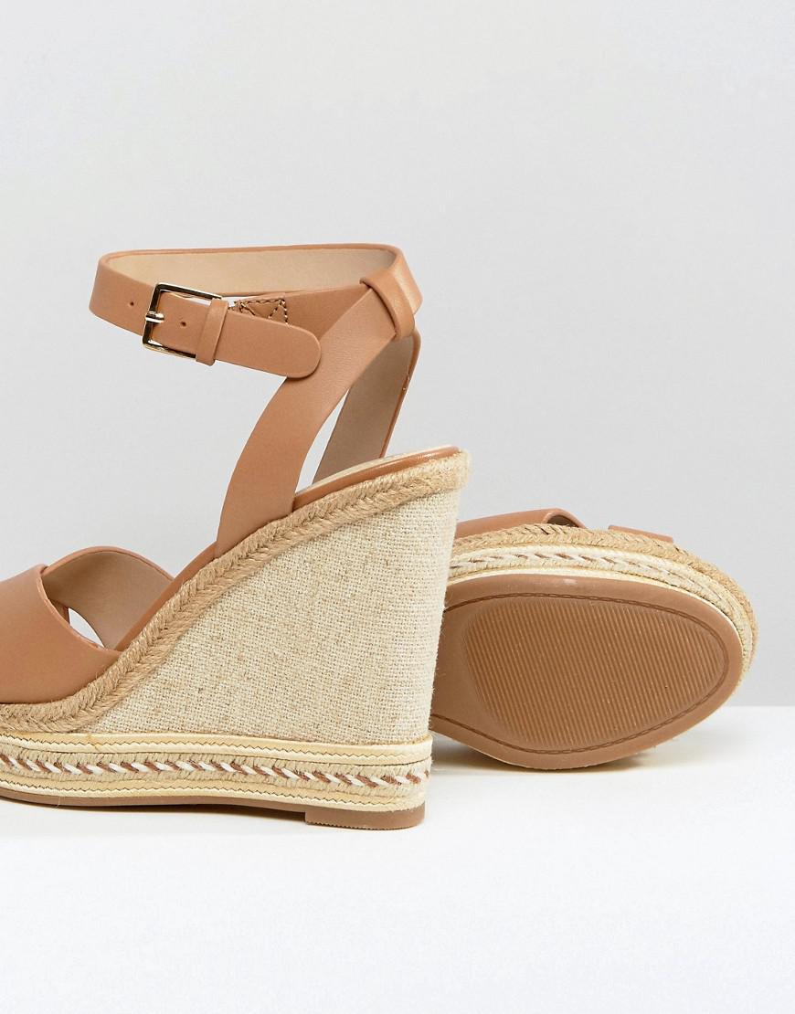 tan espadrille sandals
