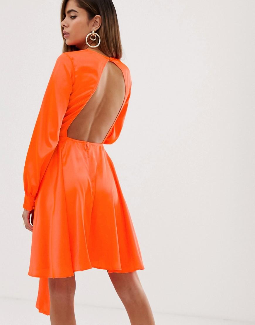 Petite Orange Satin Oversized Sleeve Mini Dress | PrettyLittleThing
