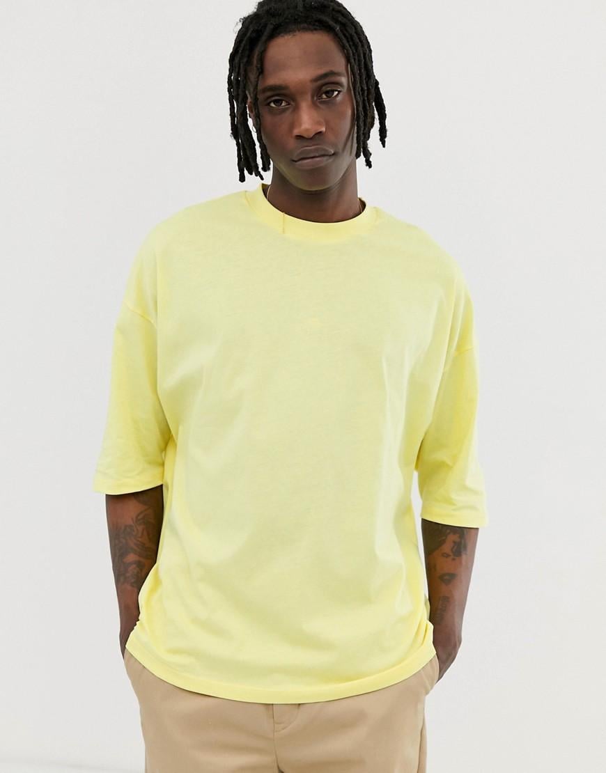 oversized yellow shirt