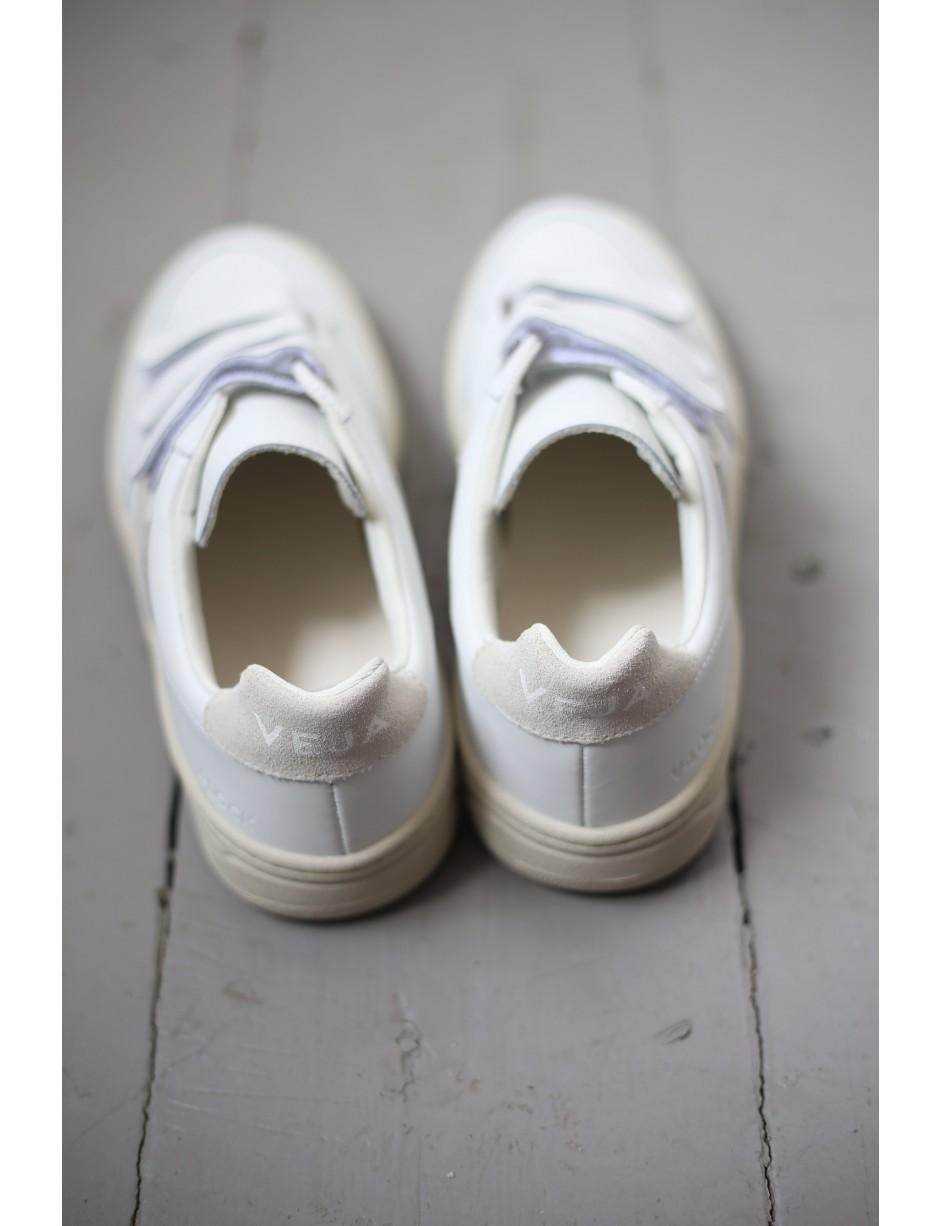 Veja V12 Velcro Extra White Natural Sneakers in White - Lyst