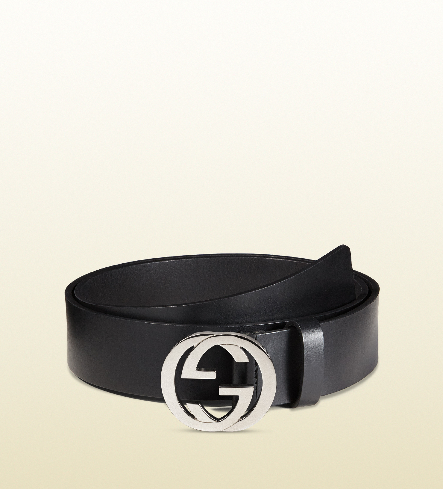 leather belt with interlocking g
