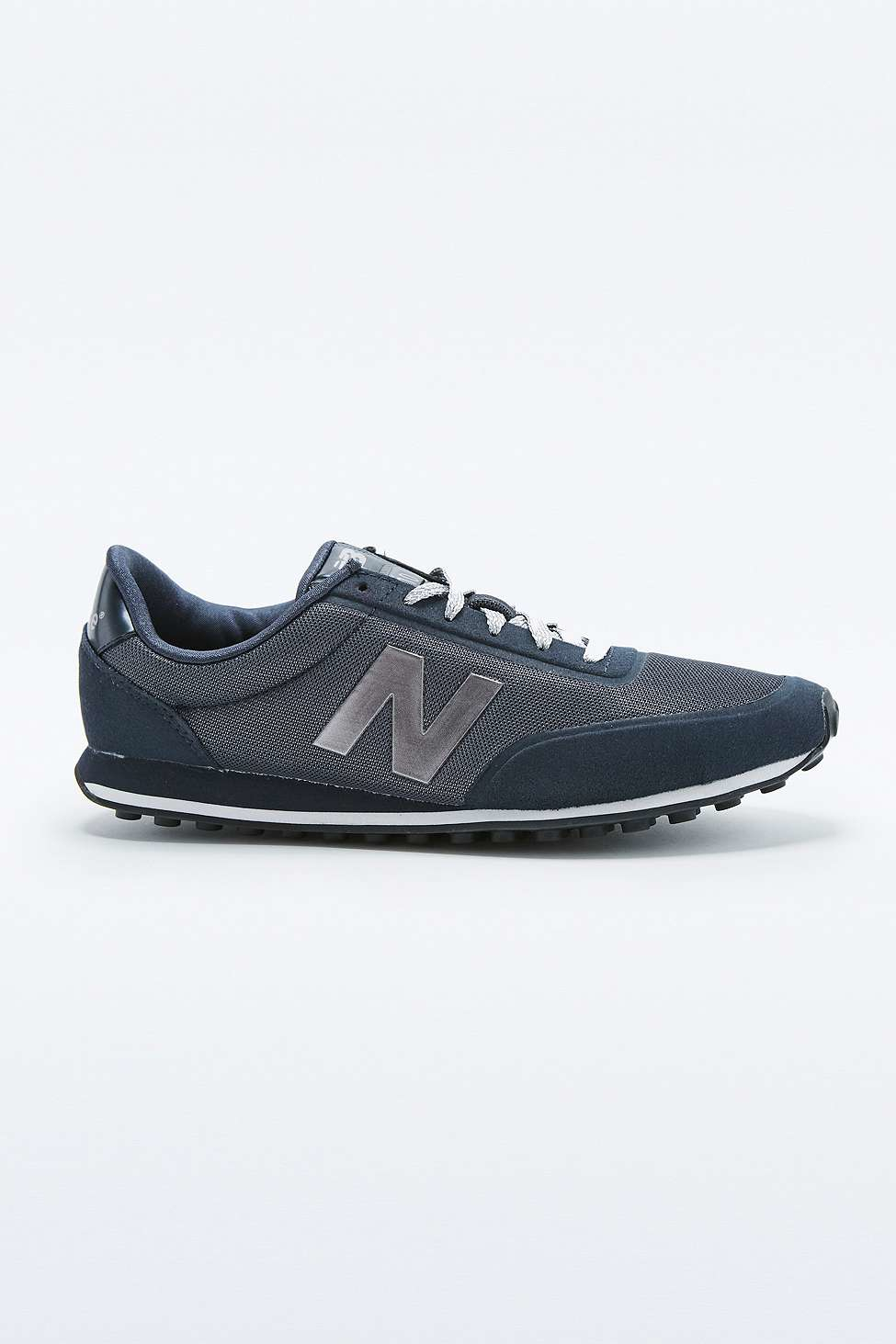 new balance navy & silver 373 trainers new balance navy & silver 373 trainers