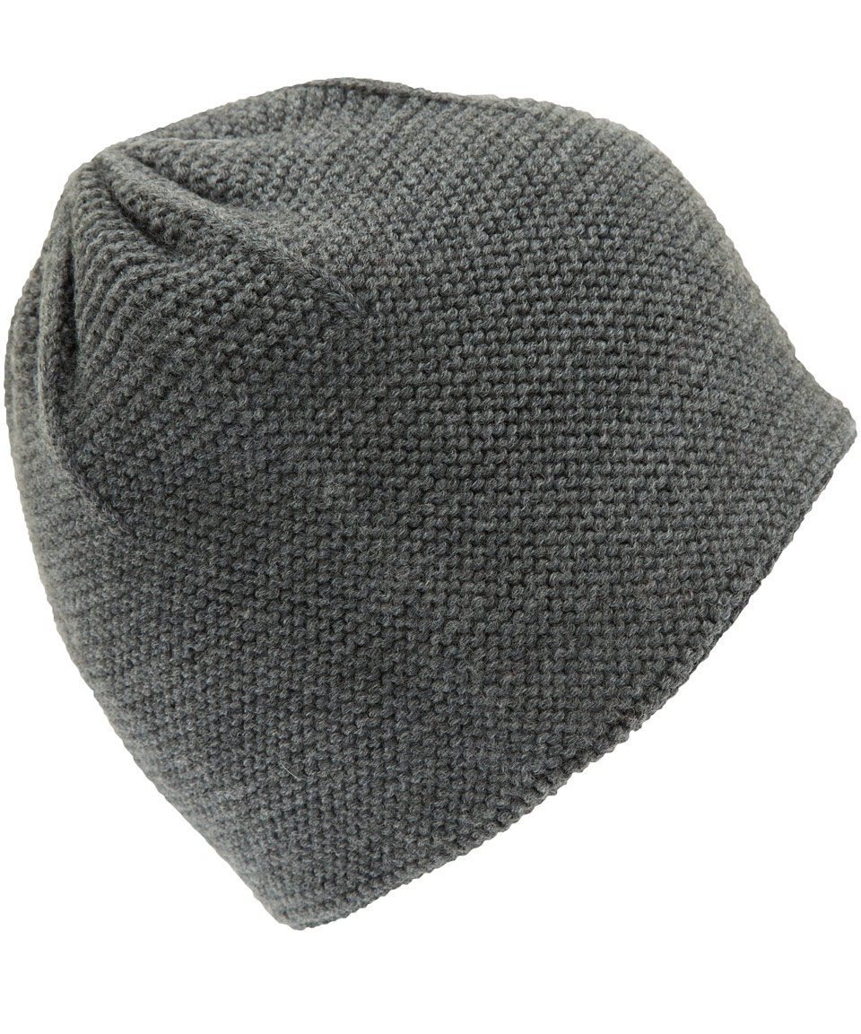 grey knit hat