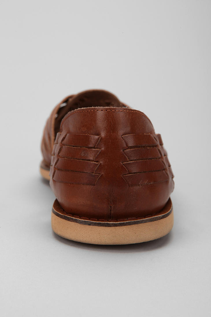 outfitters men's sandals