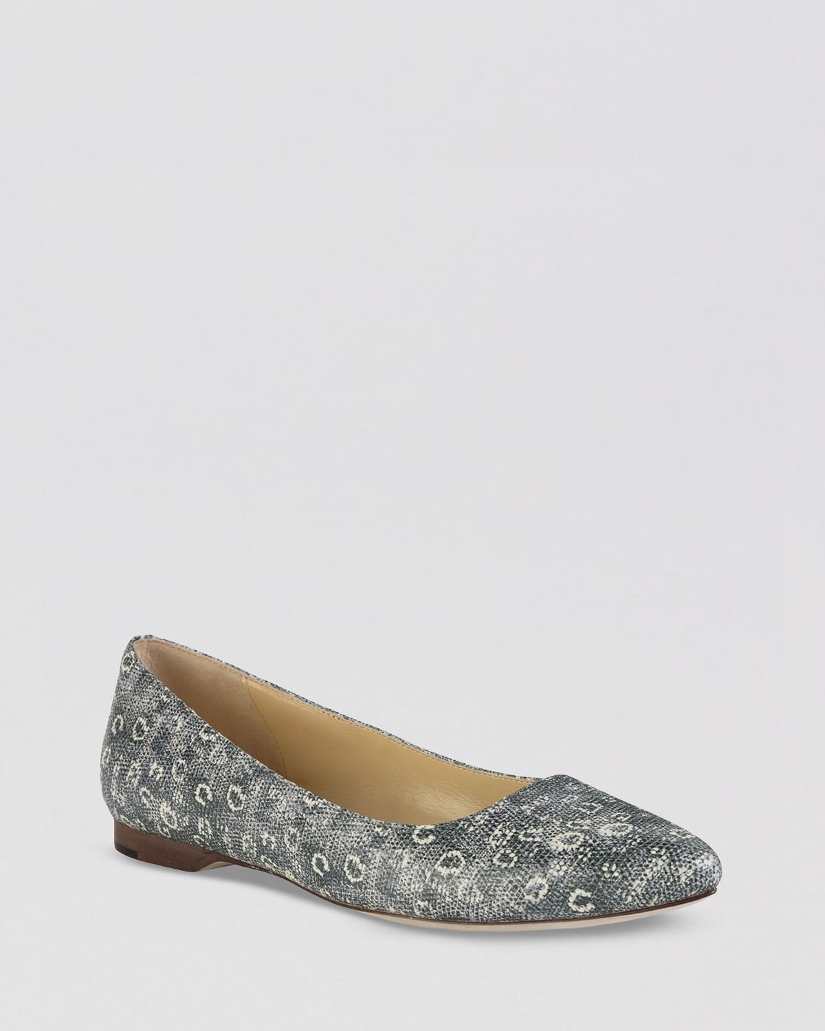 Cole Haan Pointed Toe Flats Magnolia Skimmer in Gray - Lyst