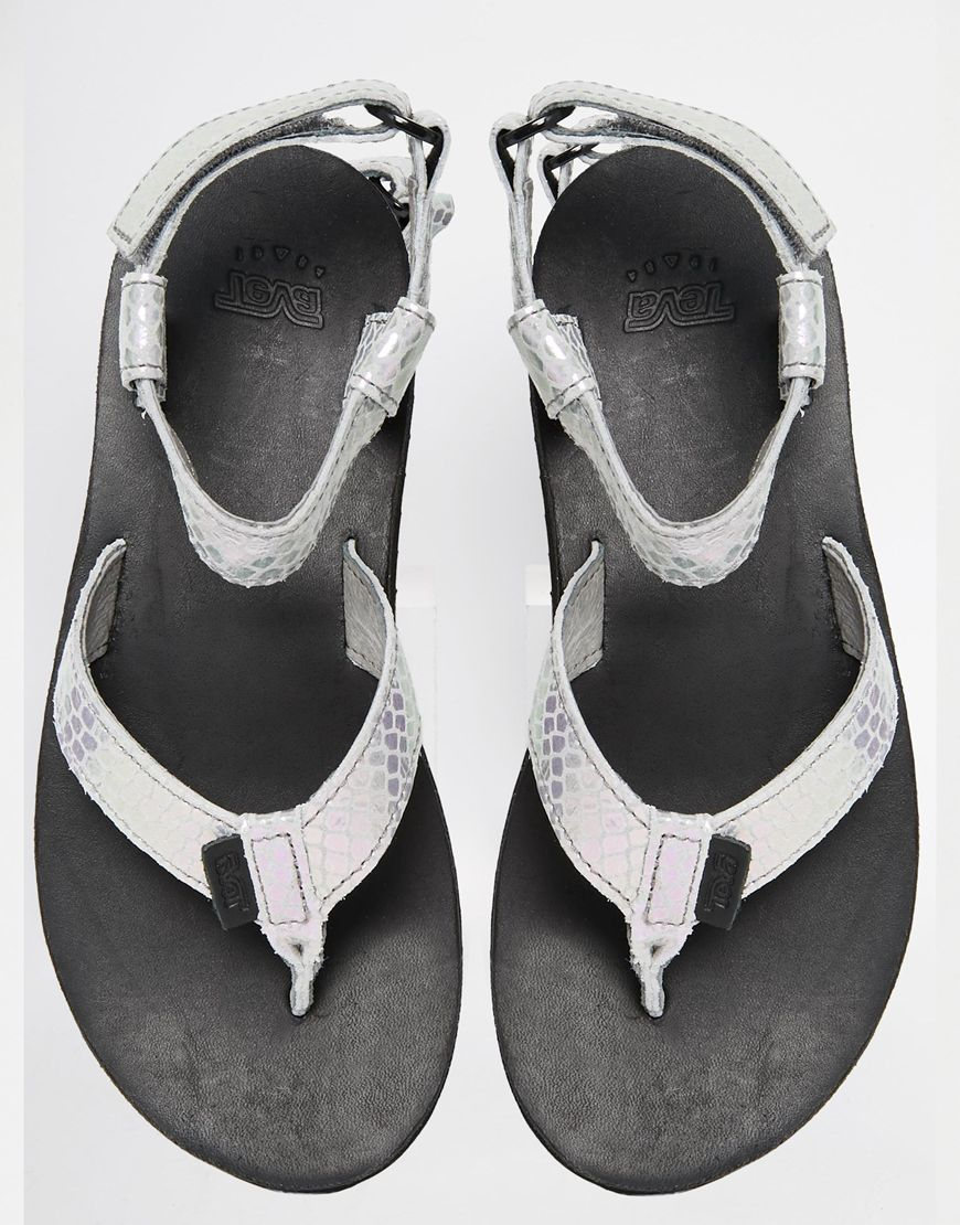 teva sandals with toe protector