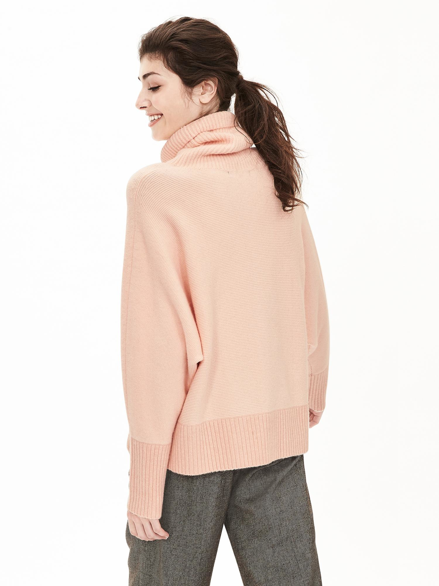 Banana Republic Synthetic Oversized Turtleneck Sweater in ...