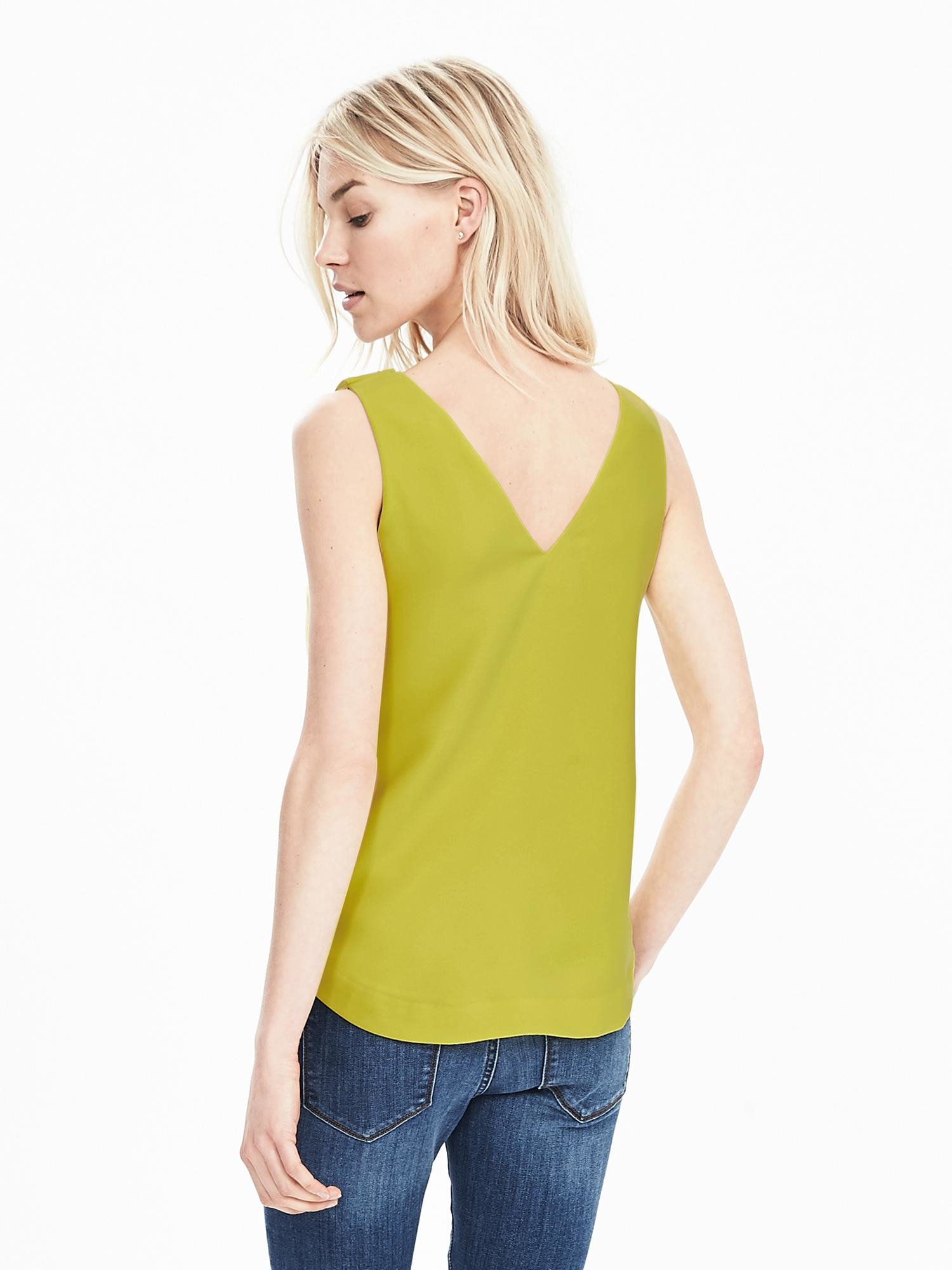 Lyst - Banana Republic Sleeveless Double Vee Top in Green
