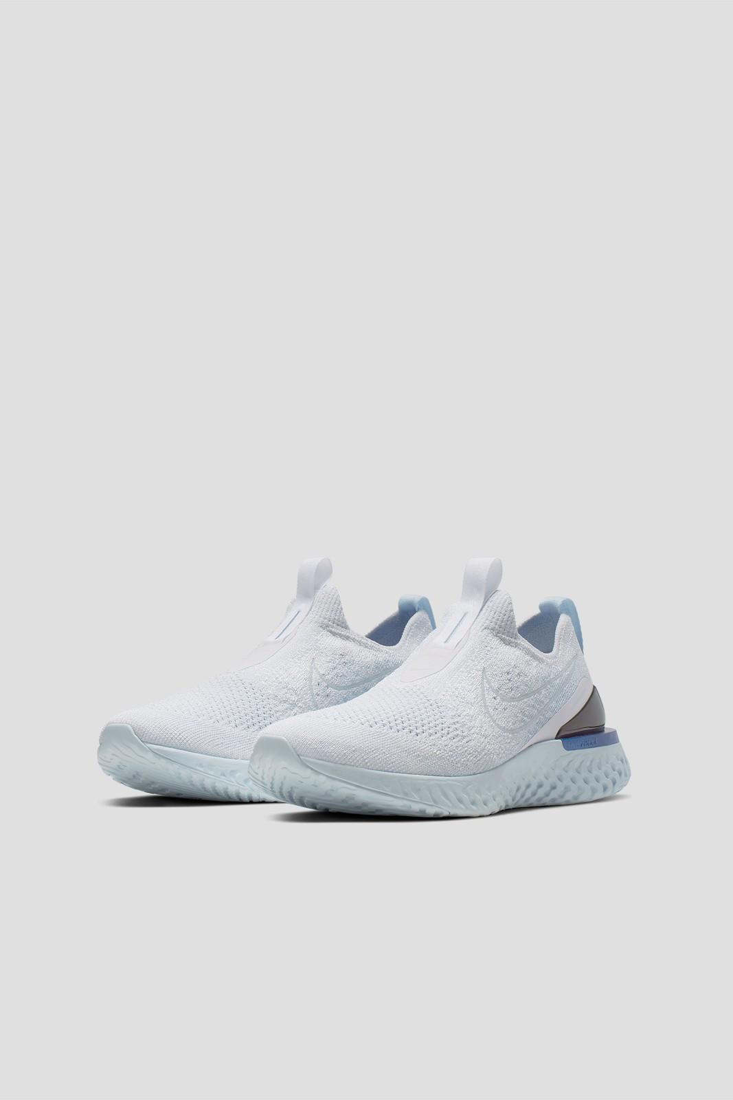 nike epic react phantom triple white