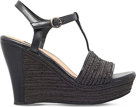ugg fitchie wedge sandal ugg fitchie wedge sandal