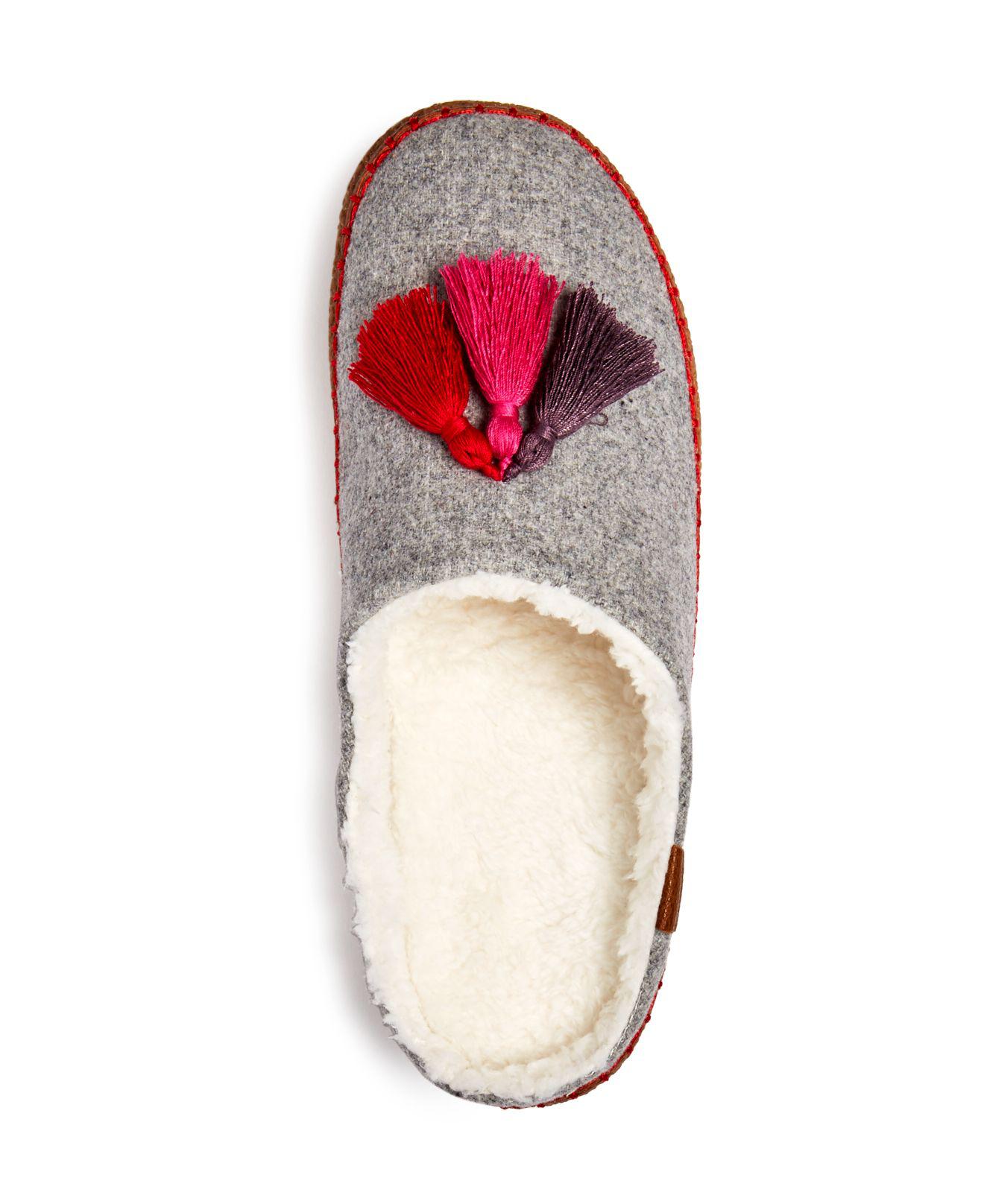 slippers with tassels