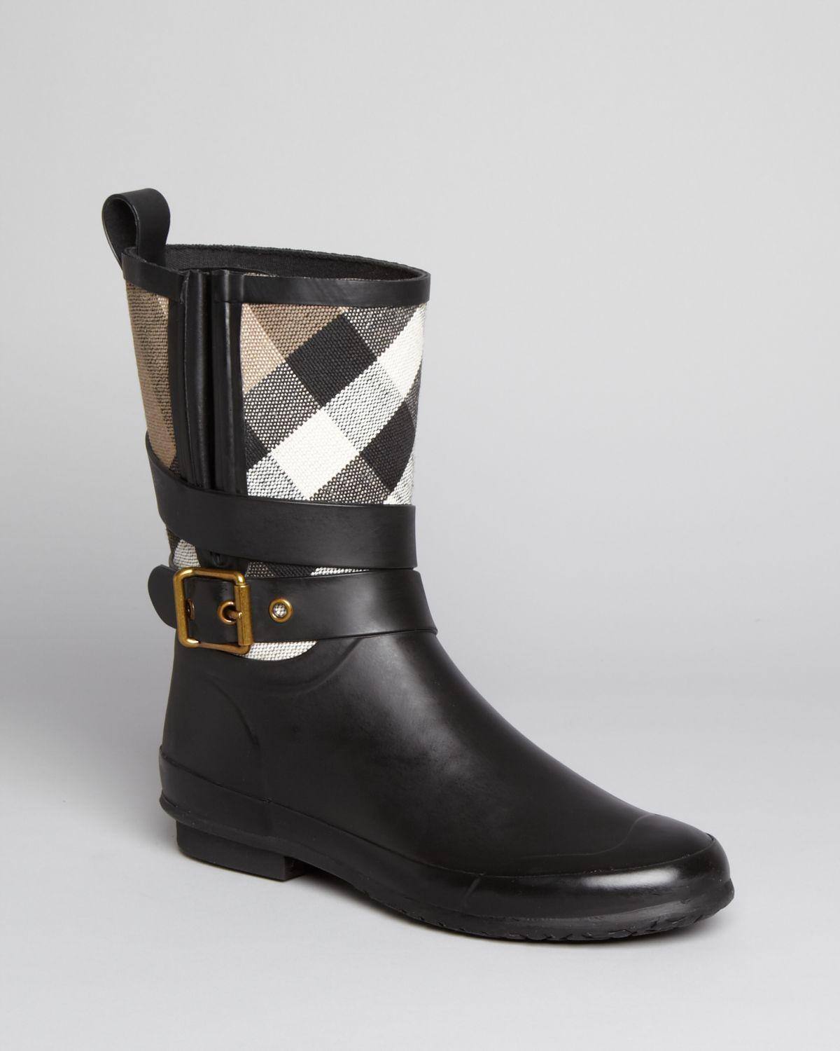 bloomingdales burberry shoes