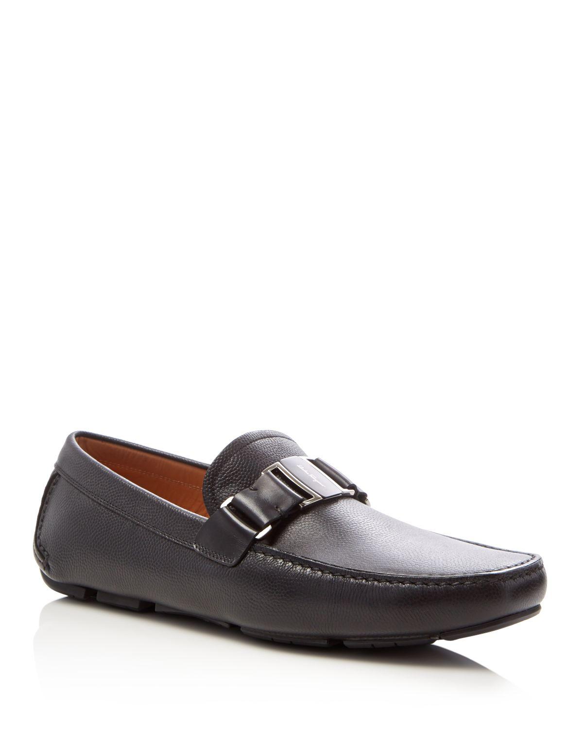 Ferragamo Leather Loafers in Black for Men | Lyst