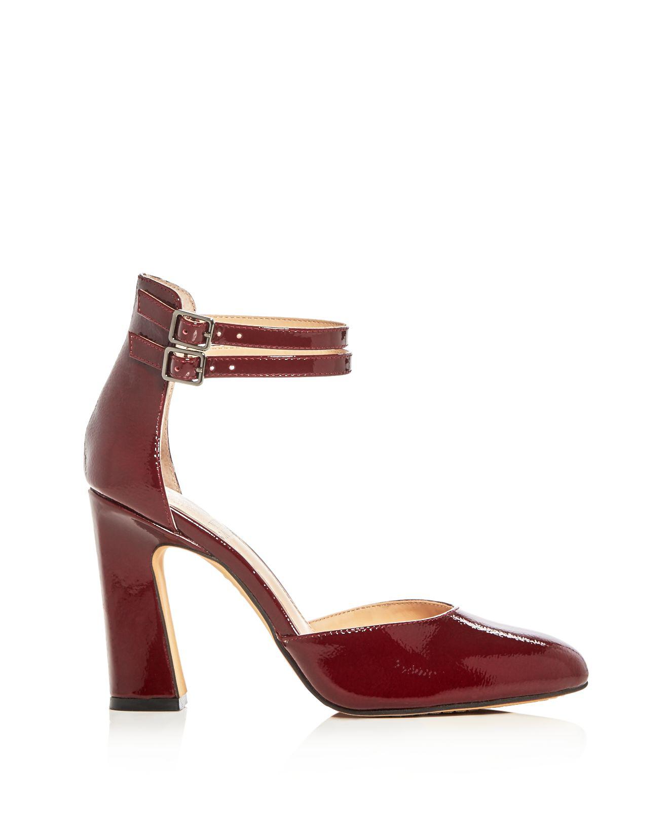 vince camuto peddya ankle chain pump