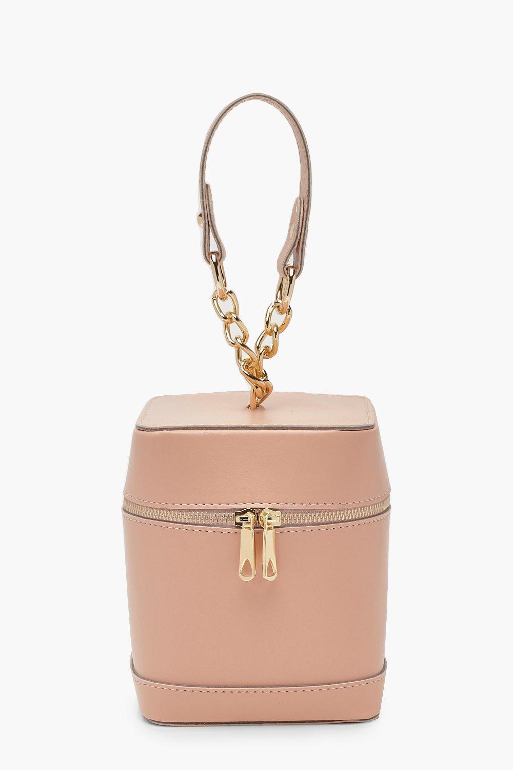 Boohoo Mini Chain Strap Box Bag in Pink - Lyst