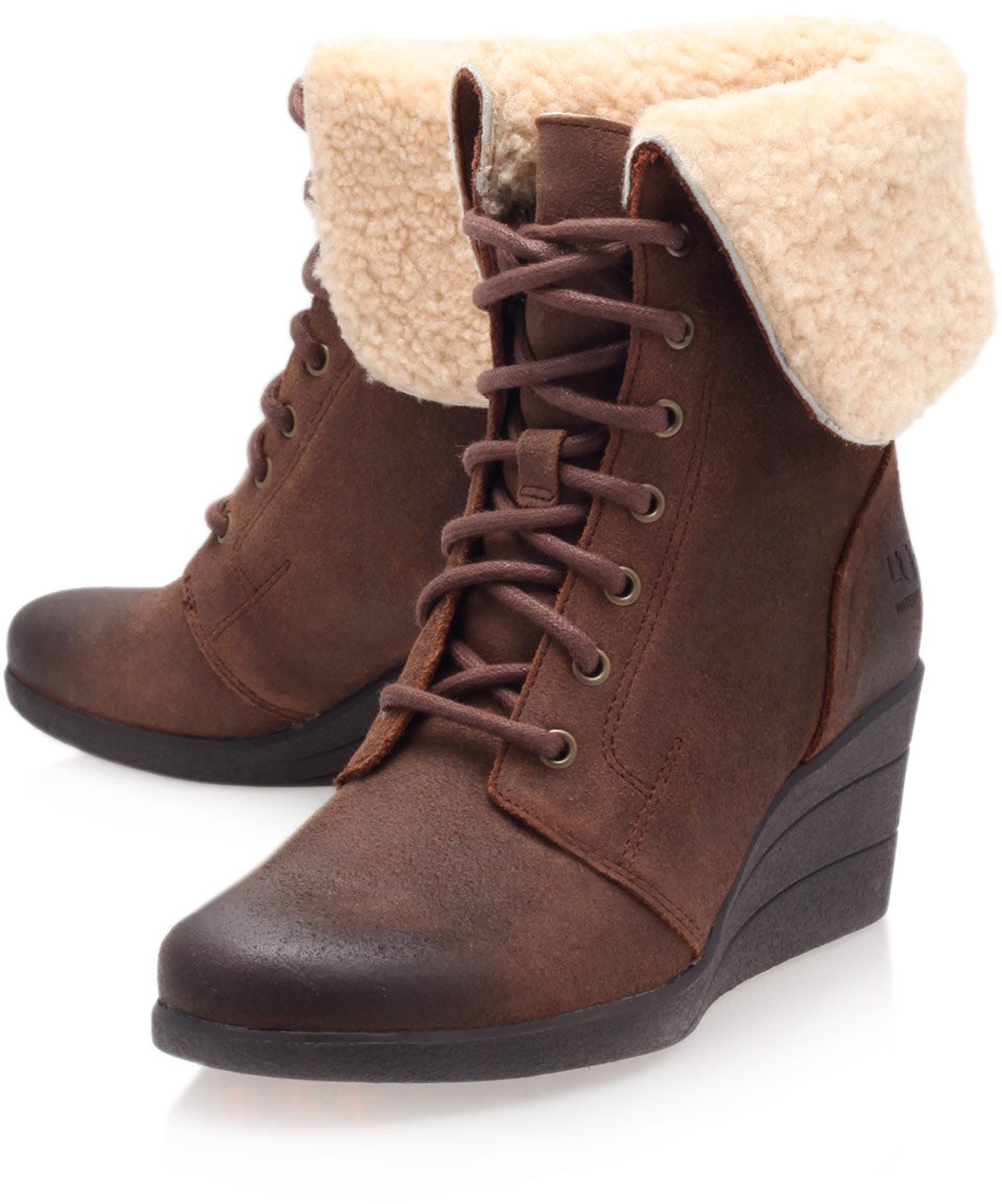 UGG Brown Leather Zea Shearling Lace Up Ankle Boots Lyst UGG Brown Leather Zea Shearling Lace Up Ankle Boots Lyst