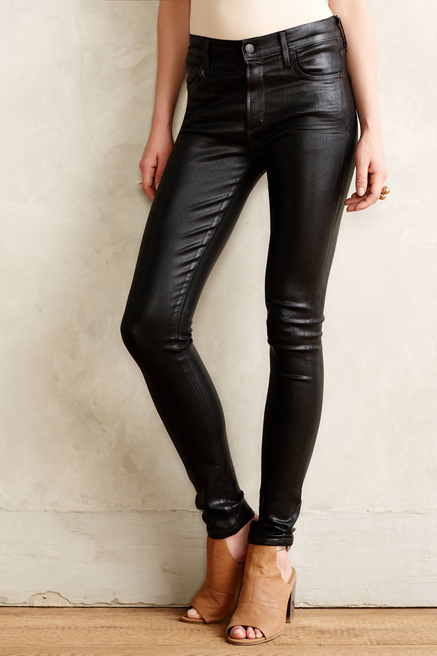 Citizens Of Humanity Coated Rocket High Rise Jeans in Black | Lyst