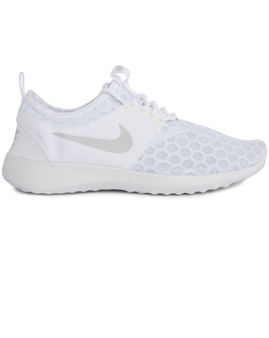 nike white mesh sneakers