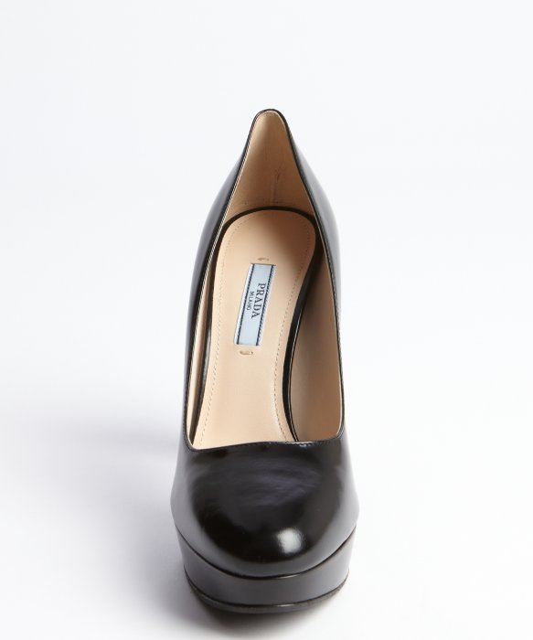 platform pumps block heel