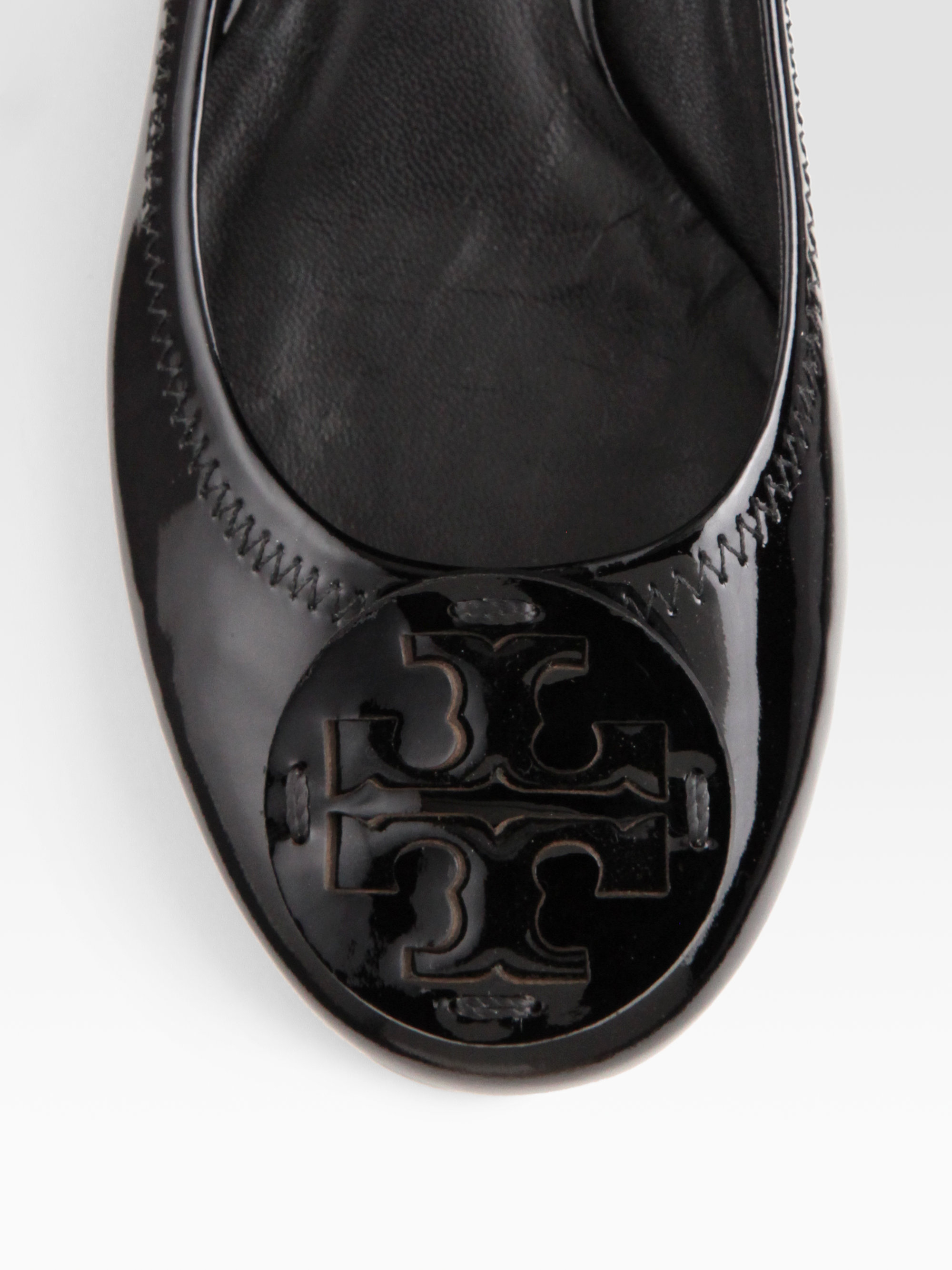 Tory burch Reva Patent Leather Ballet Flats in Black | Lyst