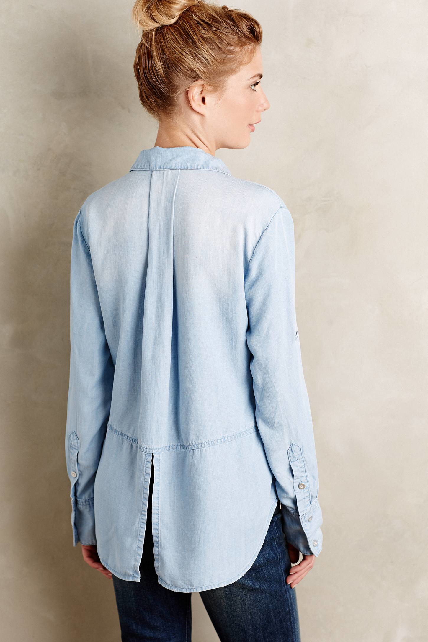 Cloth & stone Split-back Chambray Buttondown in Blue | Lyst