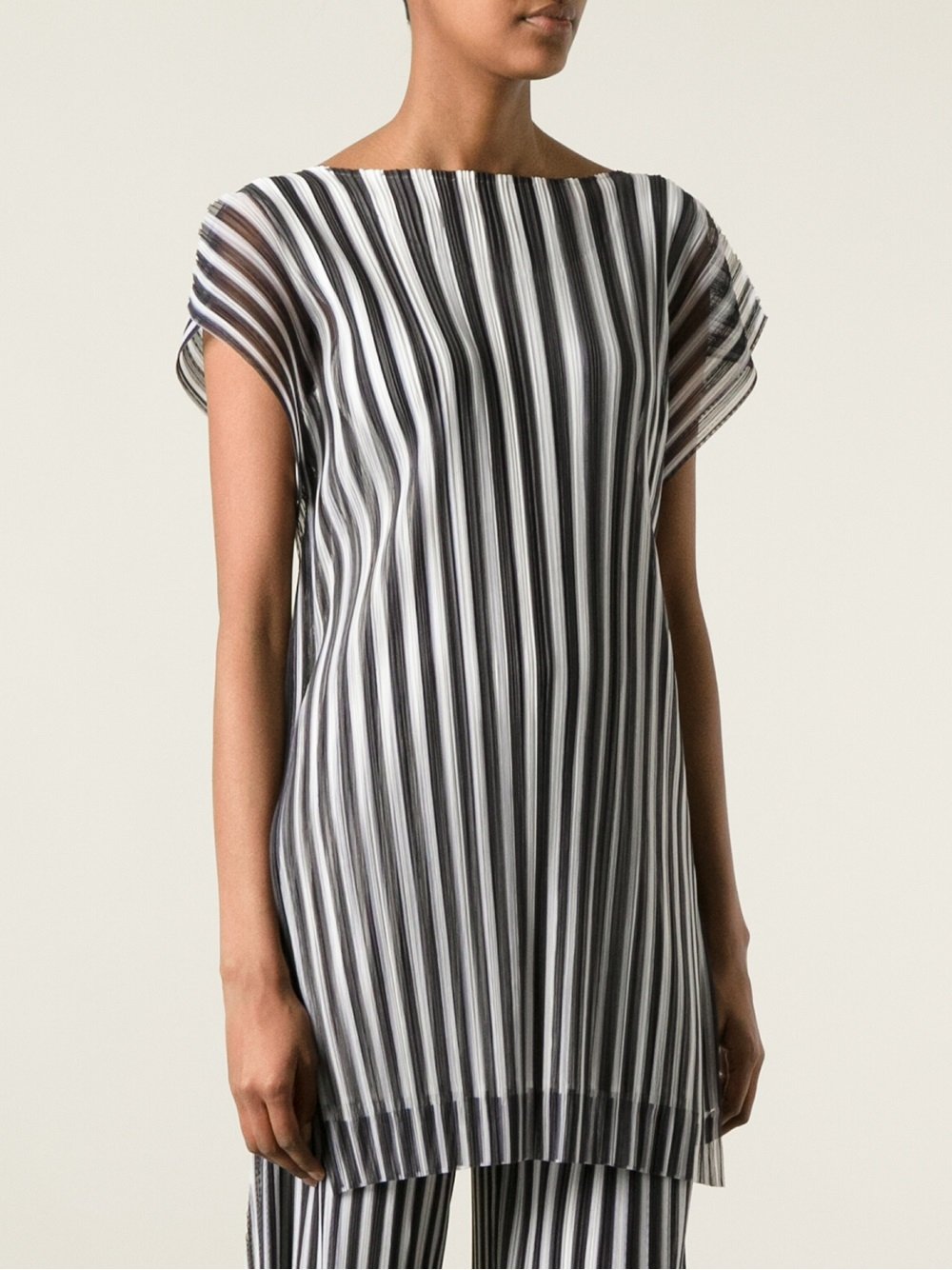 issey miyake pleated shirt