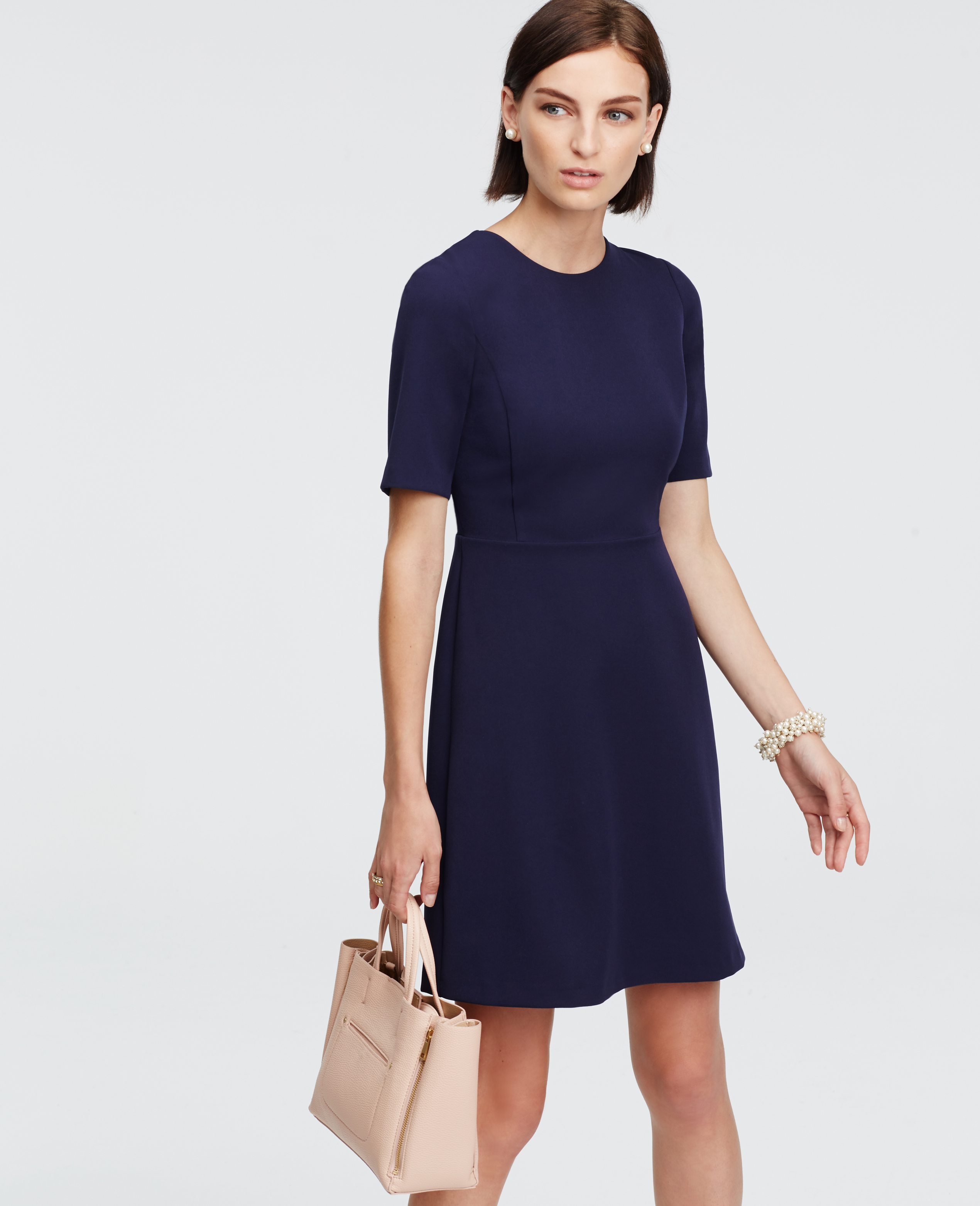 Ann taylor Petite Stretchy Short Sleeve Dress in Blue | Lyst