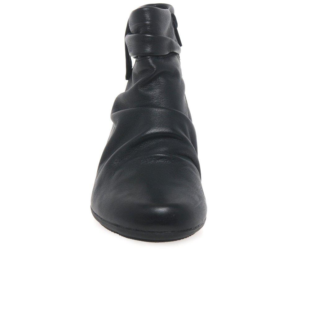 Clarks Matron Ella Womens Ankle Boots in Black Lyst