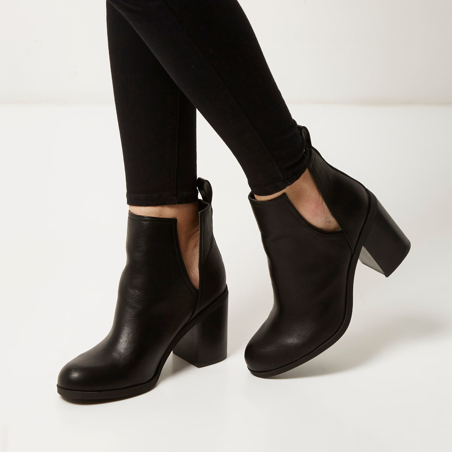 Lyst - River Island Black Cut-out Side Heeled Ankle Boots in Black