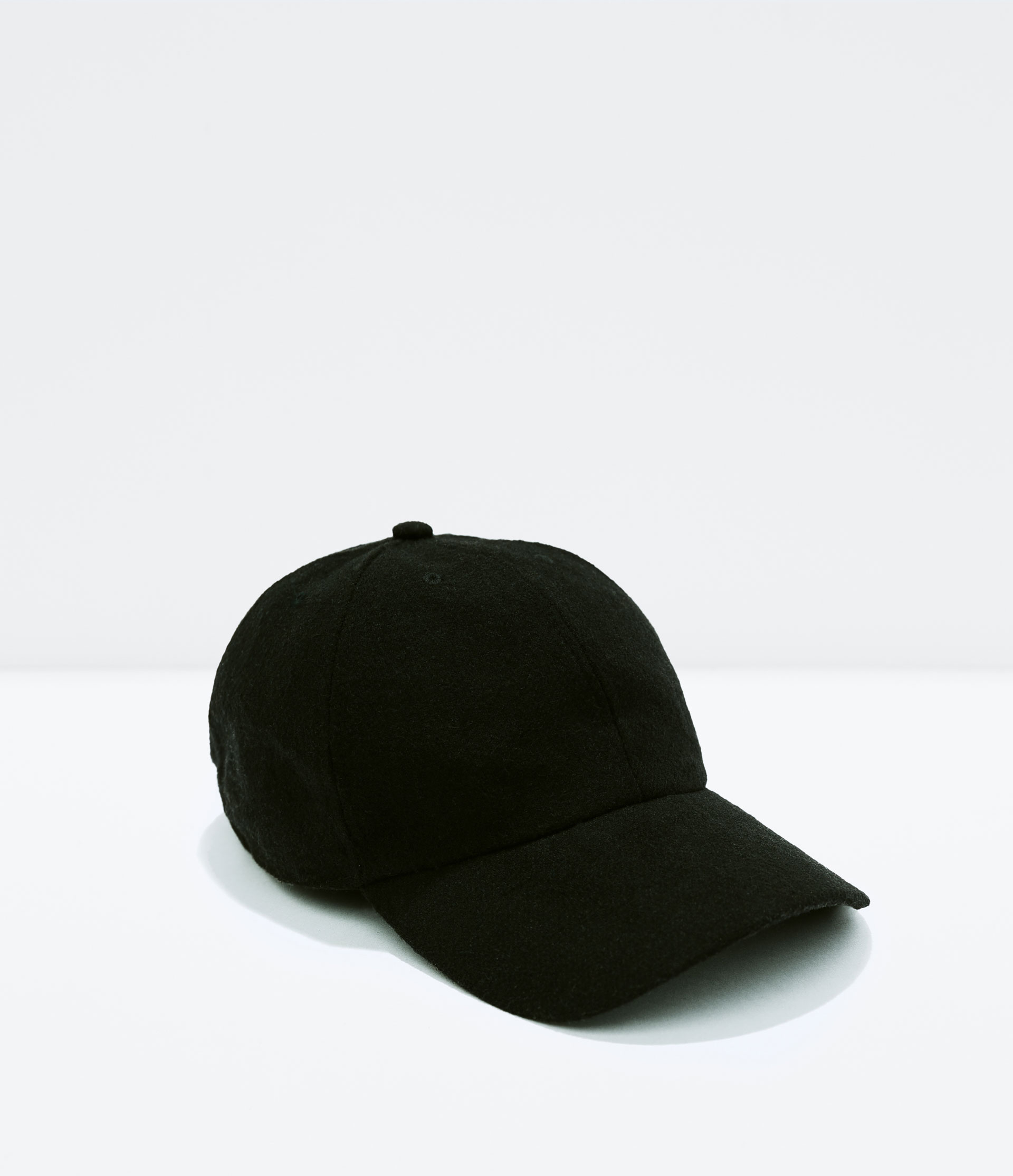 materials for zara cap