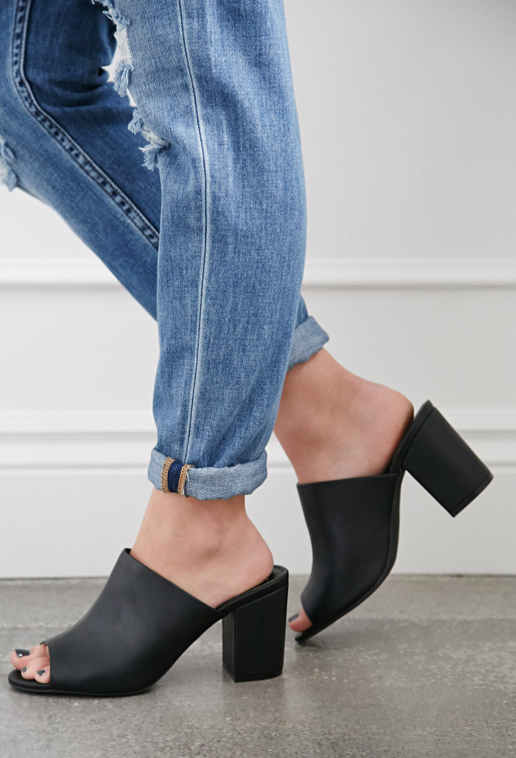 Lyst Forever 21 Faux Leather Peeptoe Mules in Black