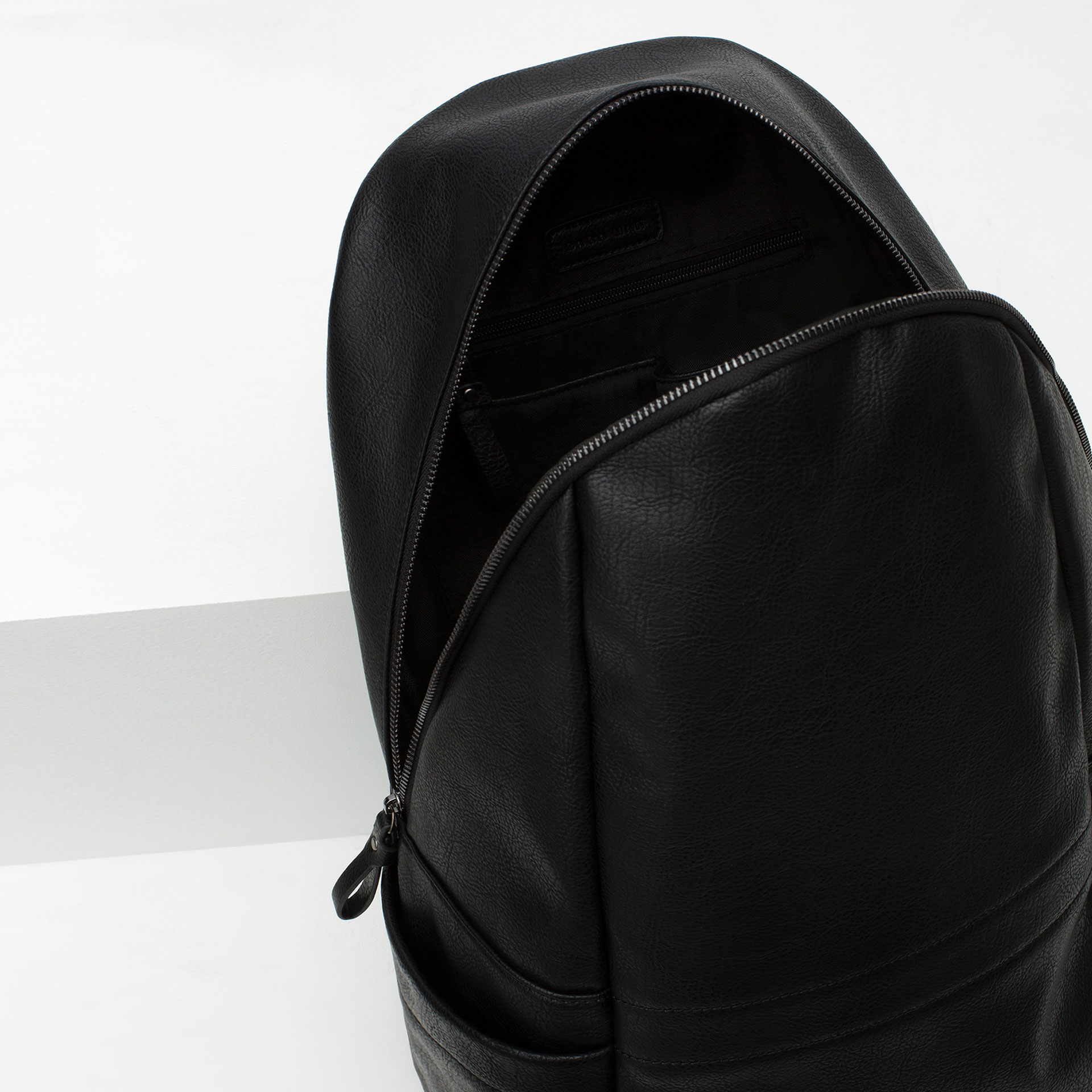 Zara Minimalist Backpack in Black for Men | Lyst