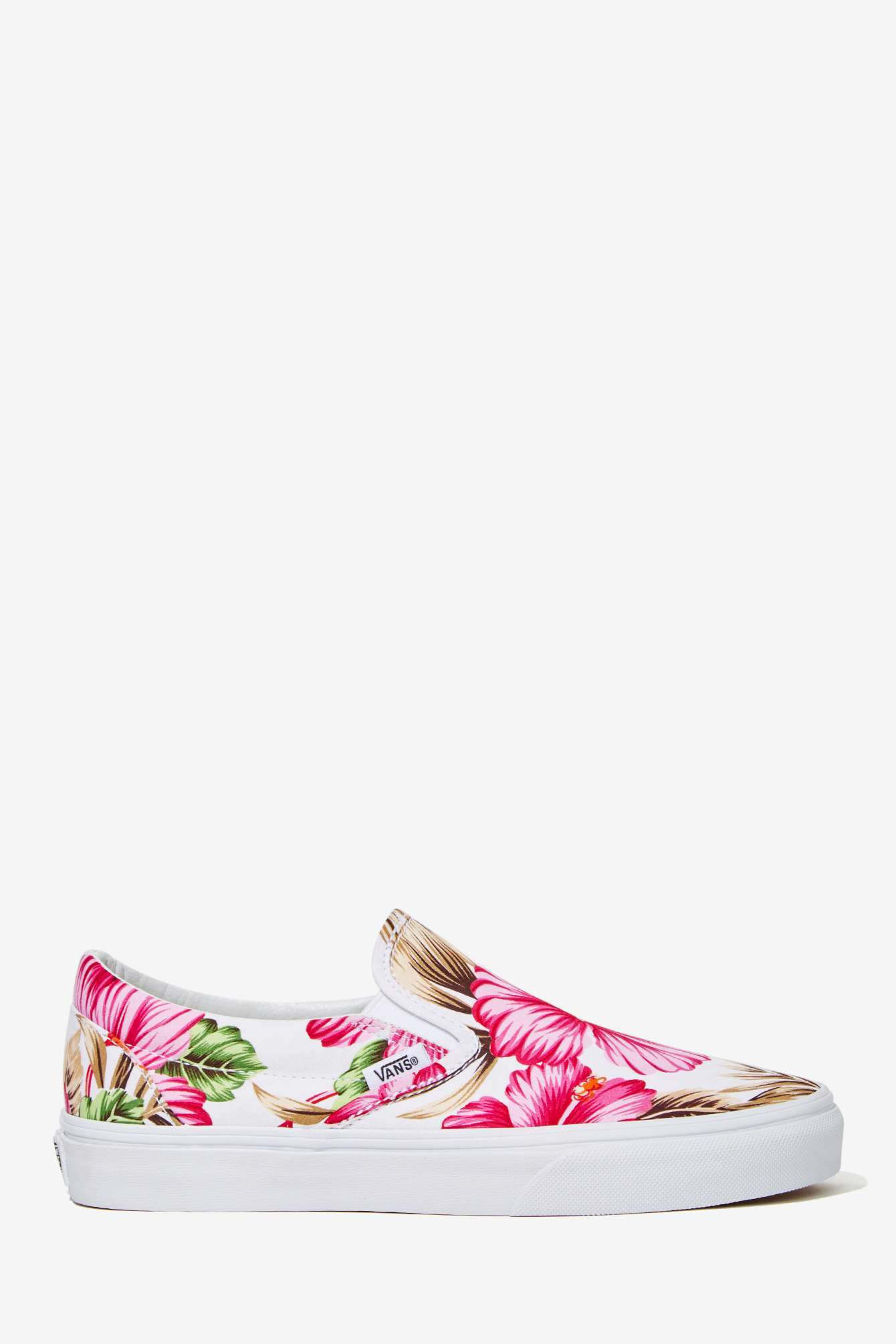 Lyst - Nasty Gal Vans Classic Slip-On Sneaker - Hawaiian Floral in Pink