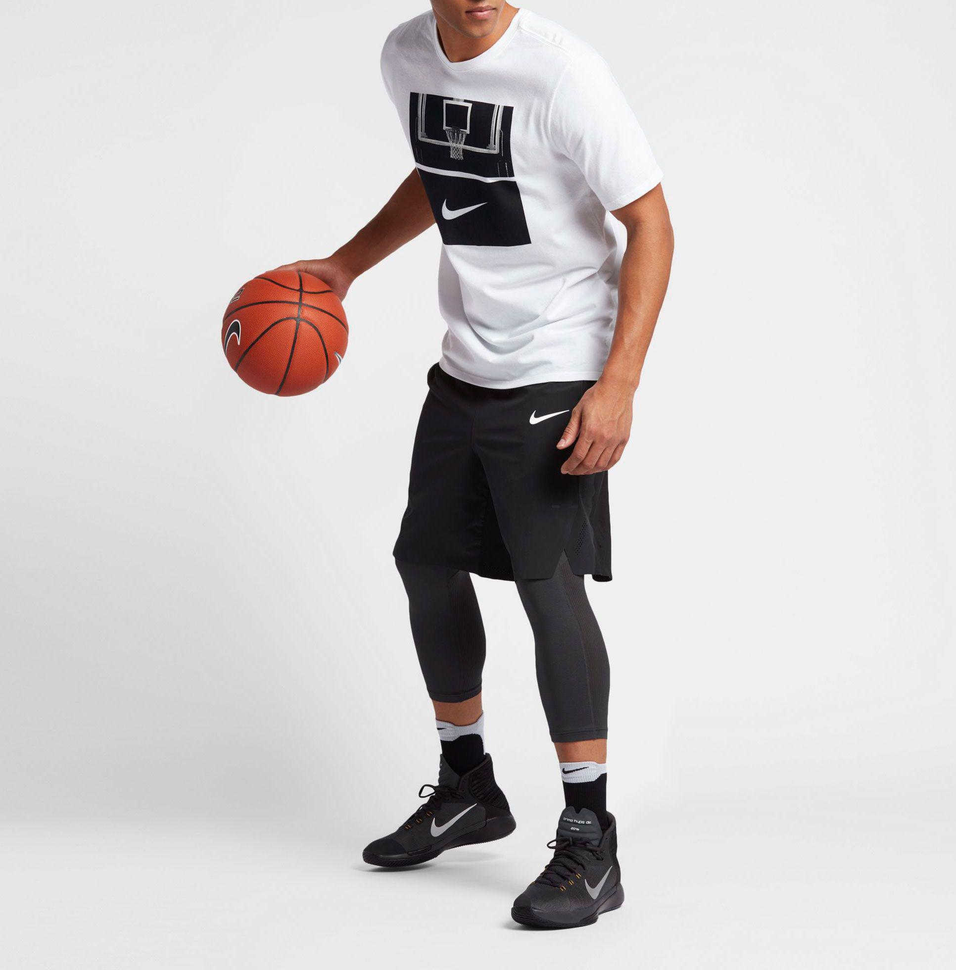 Nike Dry Basketball Hoop Graphic T-shirt in White for Men - Lyst
