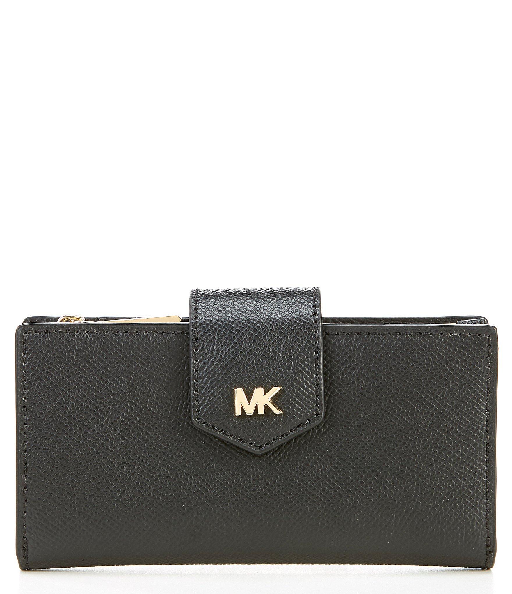 MICHAEL Michael Kors Medium Snap Wallet in Black - Lyst