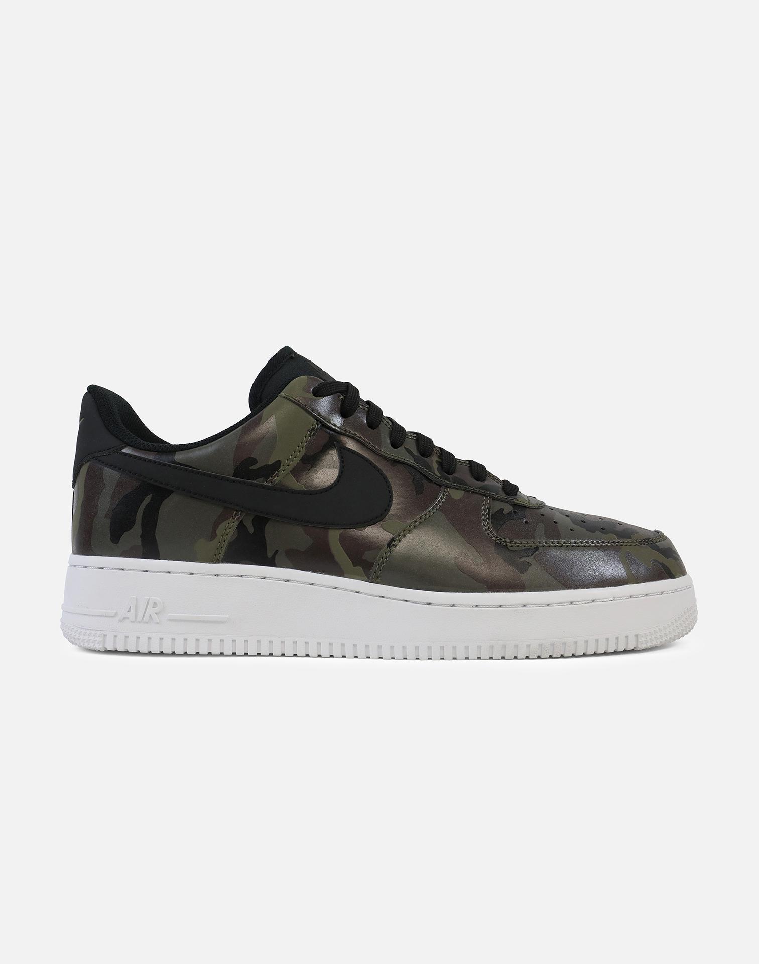 lyst nike air force 1 basso 07 lv8 medio barocco nero marrone oliva lyst nike air force 1 basso 07 lv8 medio barocco nero marrone oliva