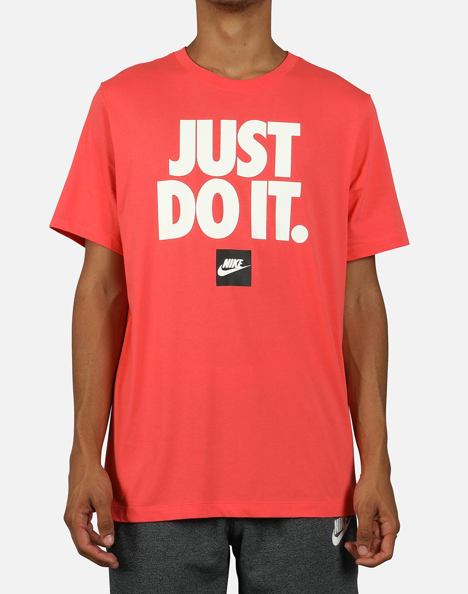 nike nsw tee